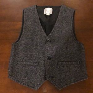 Boys Gymboree Vest. Like New! Size M